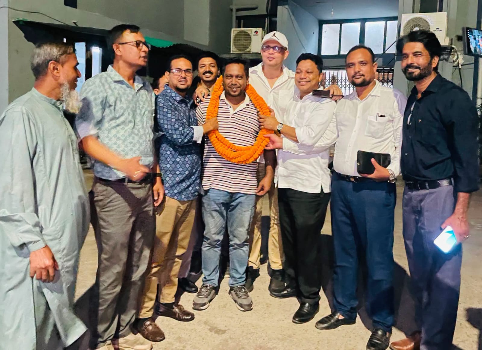 সাংবাদিকদের ঐক্যবদ্ধ আন্দোলনে মুক্ত হাফিজুর রহমান শফিক