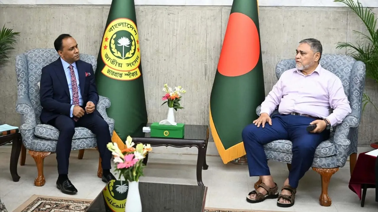 ভারপ্রাপ্ত স্পিকারের সঙ্গে সিইসির বৈঠক শুরু...