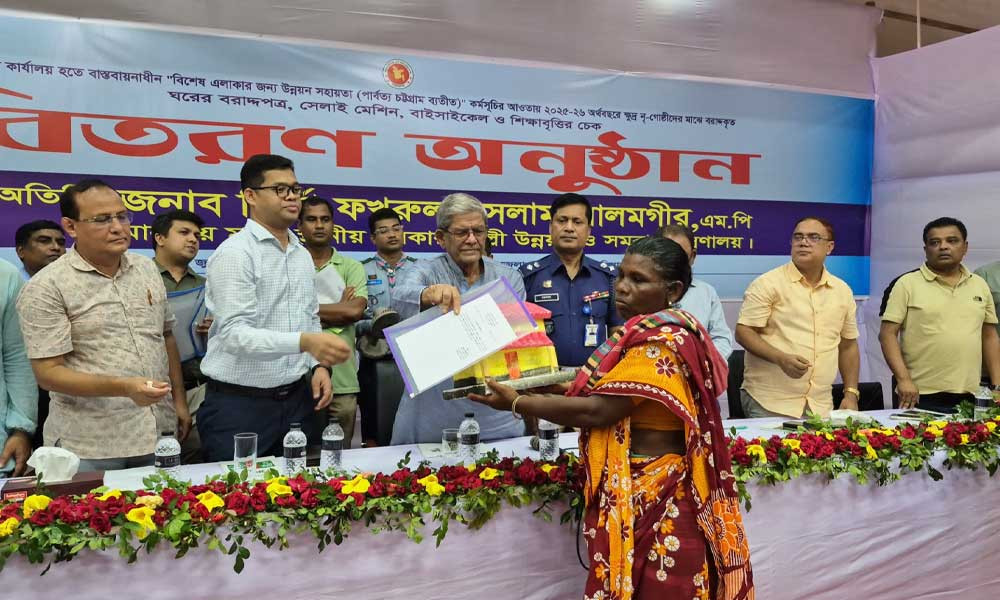 উন্নয়নে সবাইকে একসঙ্গে কাজ করতে হবে : মির্জা ফখরুল