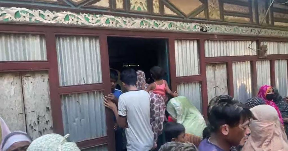 কুমিল্লায় মাকে কুপিয়ে, ৮ মাসের ভাতিজিকে আছাড় দিয়ে হত্যা; যুব