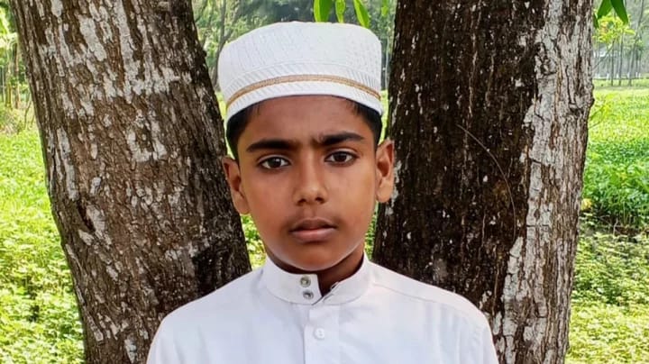 নোয়াখালীতে ঘর থেকে নিখোঁজ মাদ্রাসাছাত্রের মরদেহ উদ্ধার